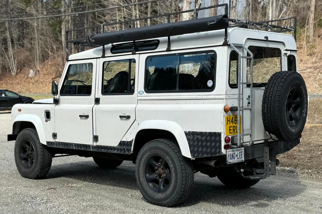1994 Land Rover Defender 110 - Image 4 of 31