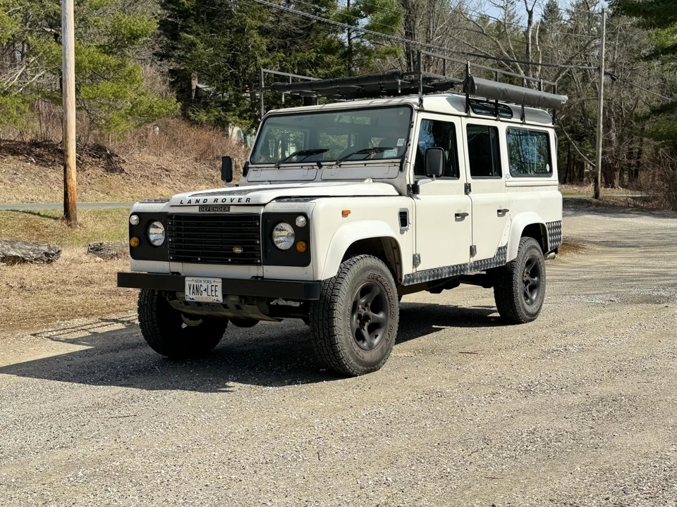 1994 Land Rover Defender 110 - Image 9 of 31