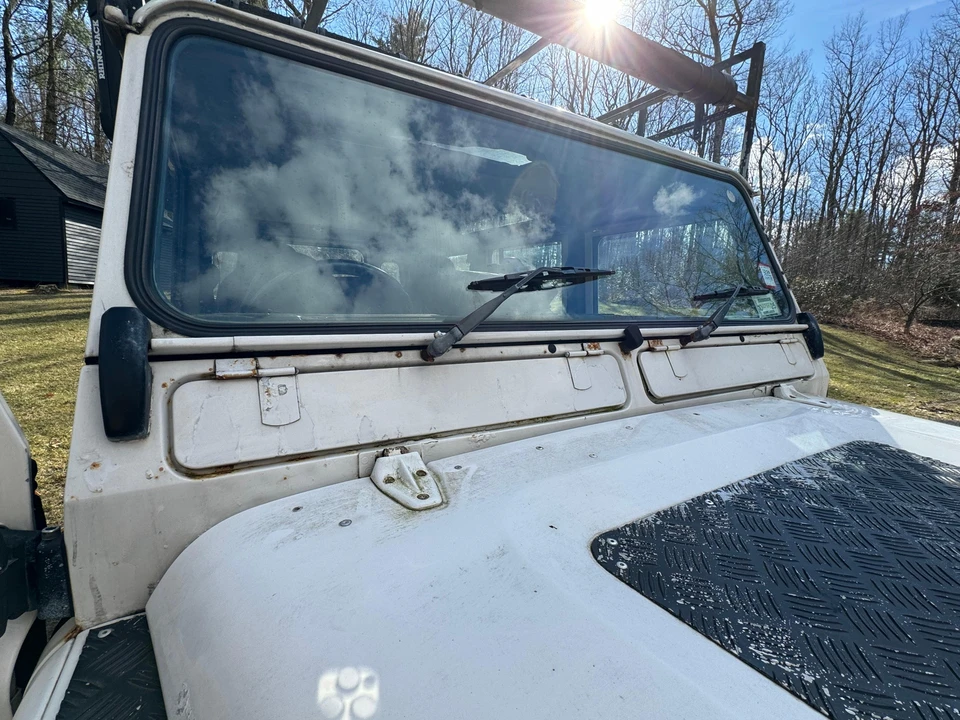 1994 Land Rover Defender 110 - Image 24 of 31