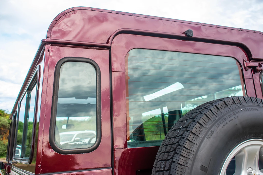 1994 Land Rover Defender 110 - Image 20 of 31