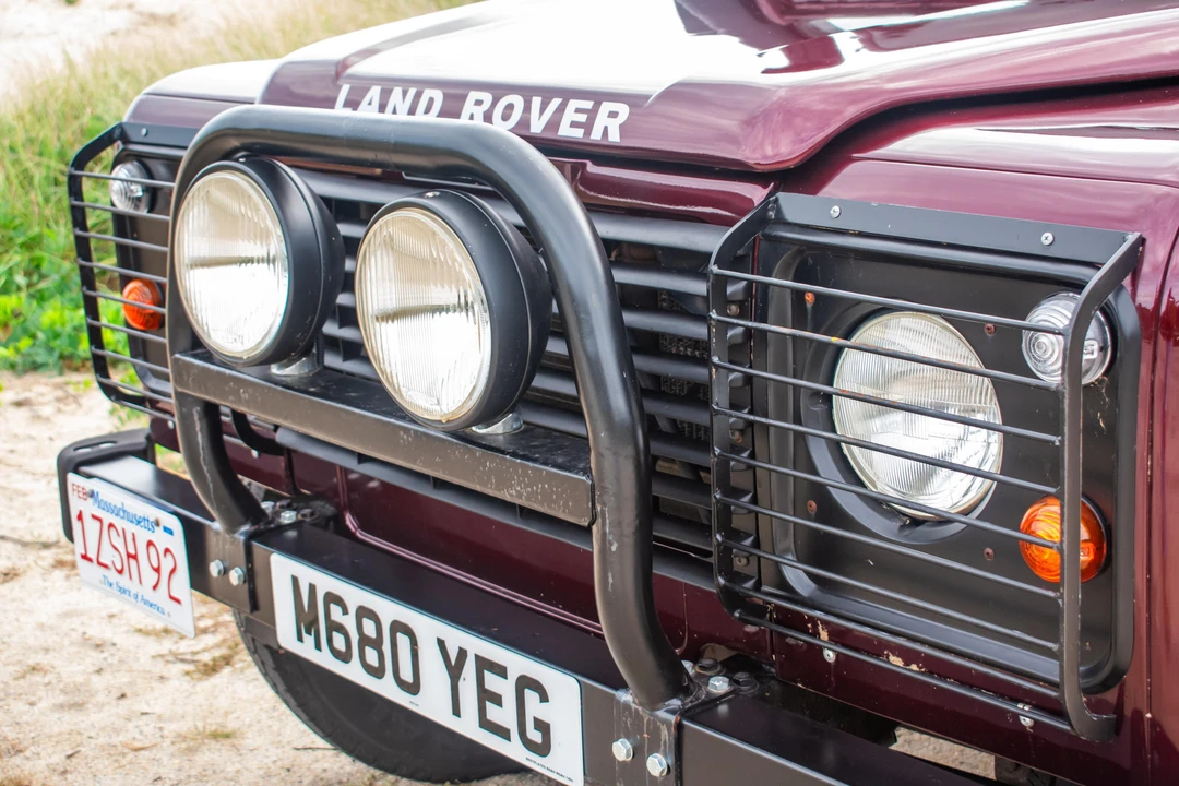 1994 Land Rover Defender 110 - Image 14 of 31