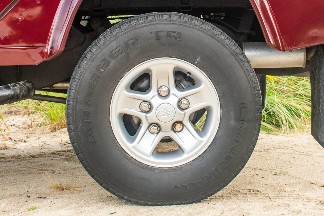 1994 Land Rover Defender 110 - Image 31 of 31