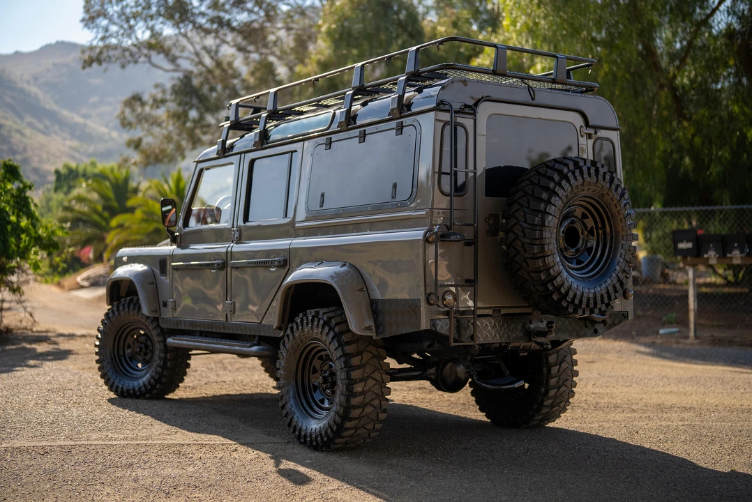 1994 Land Rover Defender 110 - Image 22 of 31