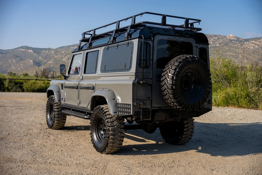 1994 Land Rover Defender 110 - Image 26 of 31