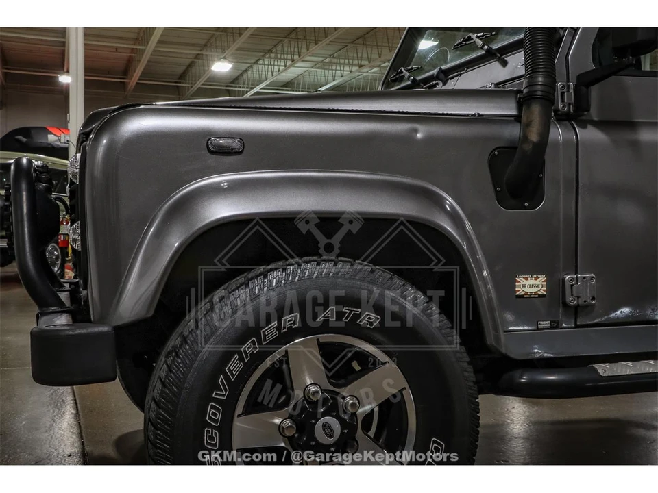 1994 Land Rover Defender 110 - Image 31 of 31