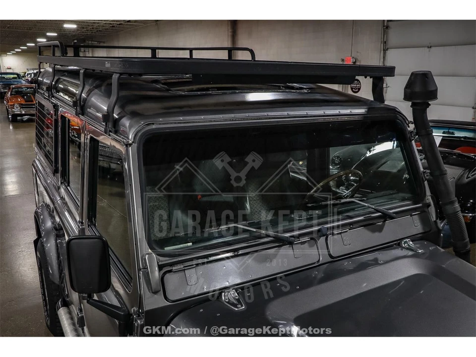 1994 Land Rover Defender 110 - Image 16 of 31
