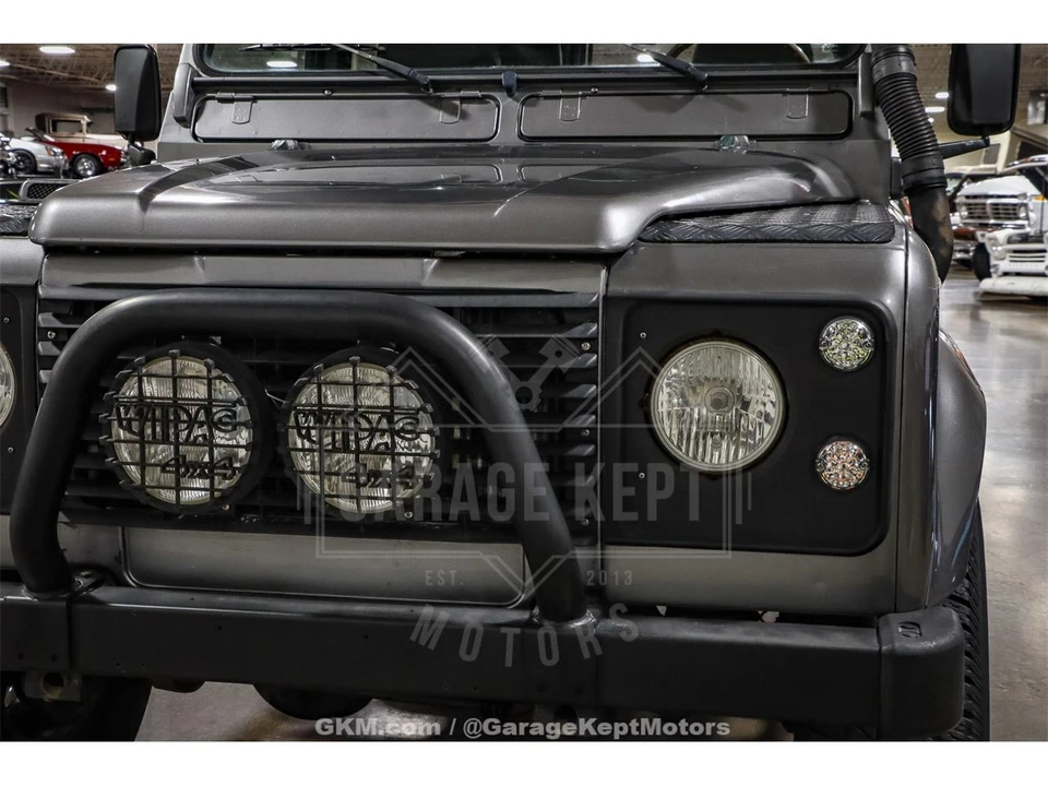 1994 Land Rover Defender 110 - Image 18 of 31