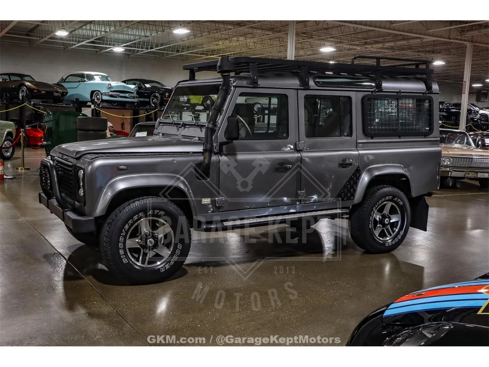 1994 Land Rover Defender 110 - Image 4 of 31