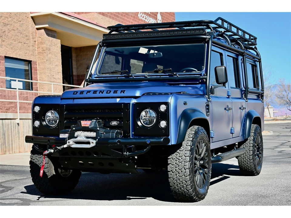 1994 Land Rover Defender 110 - Image 3 of 31