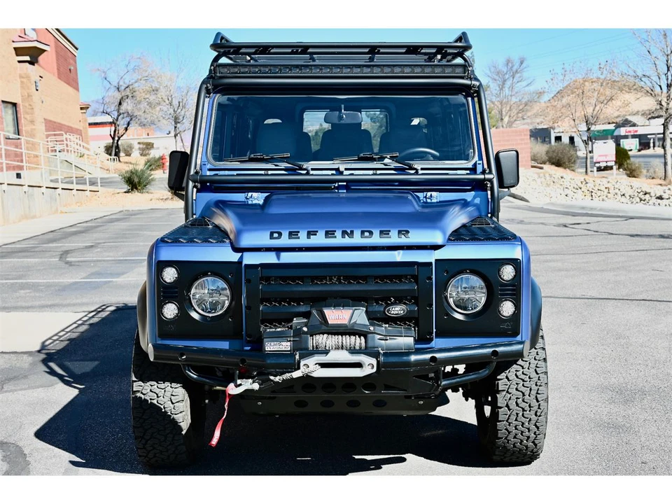 1994 Land Rover Defender 110 - Image 28 of 31