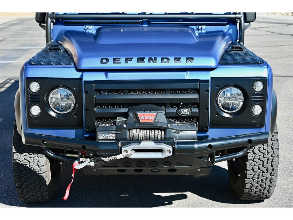 1994 Land Rover Defender 110 - Image 30 of 31