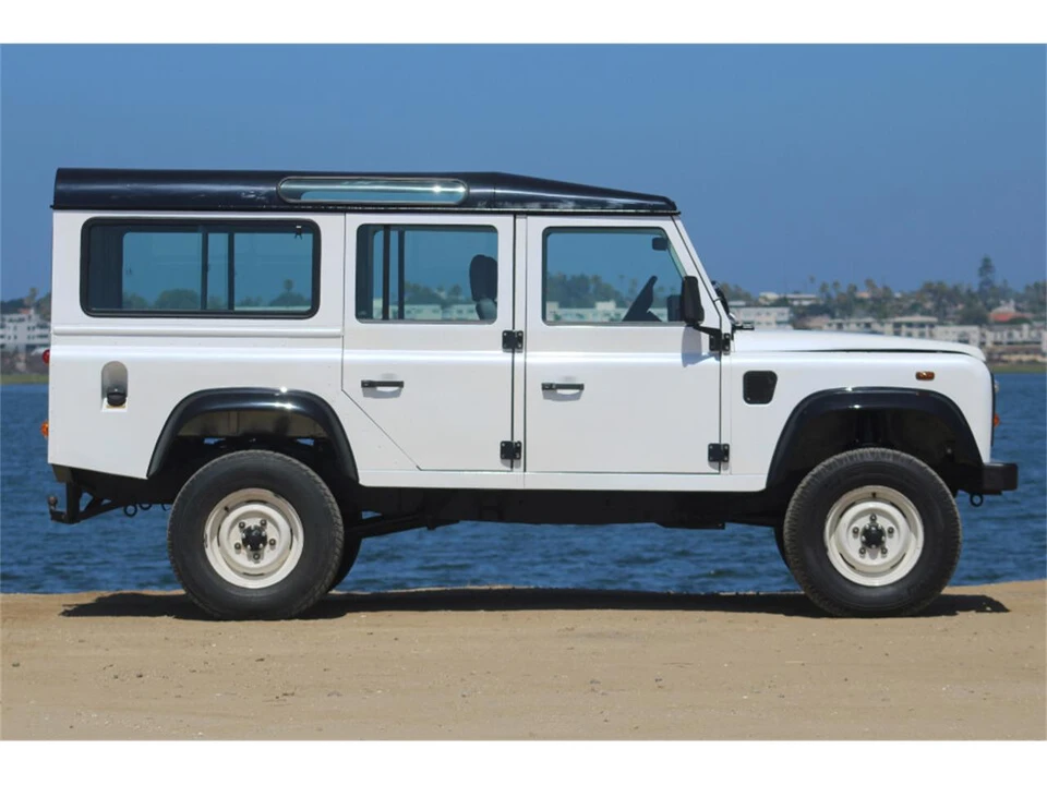 1994 Land Rover Defender 110 - Image 3 of 31