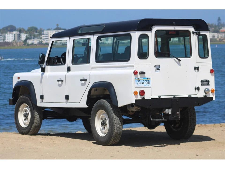 1994 Land Rover Defender 110 - Image 5 of 31