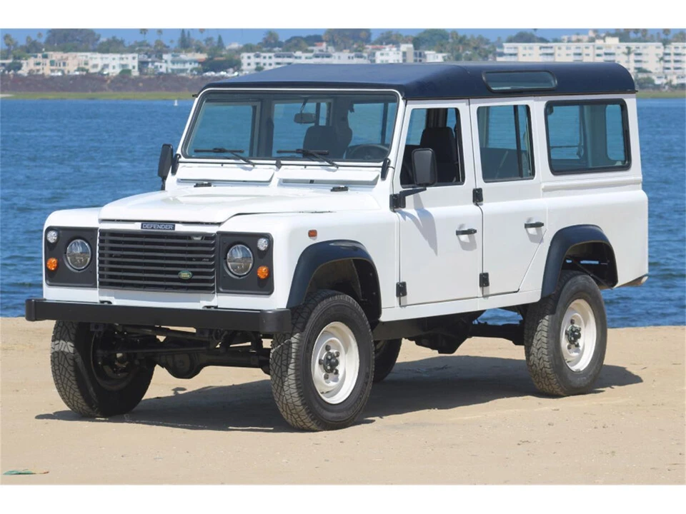1994 Land Rover Defender 110 - Image 7 of 31