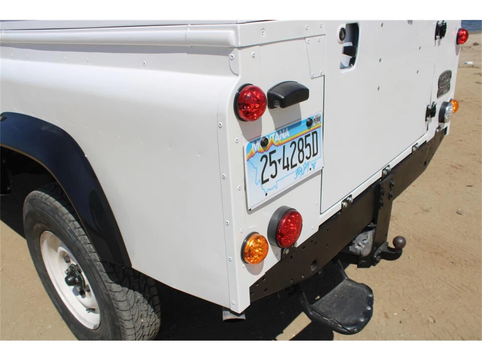 1994 Land Rover Defender 110 - Image 28 of 31