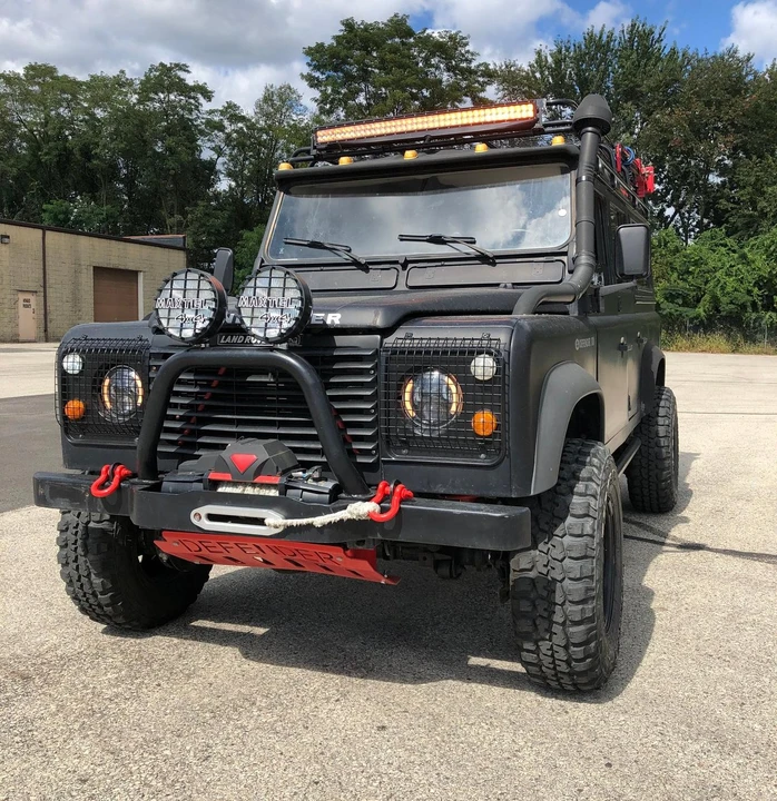 1994 Land Rover Defender 110 - Image 2 of 7
