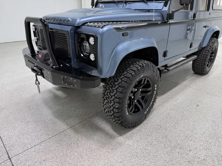 1994 Land Rover Defender 110 - Image 16 of 31