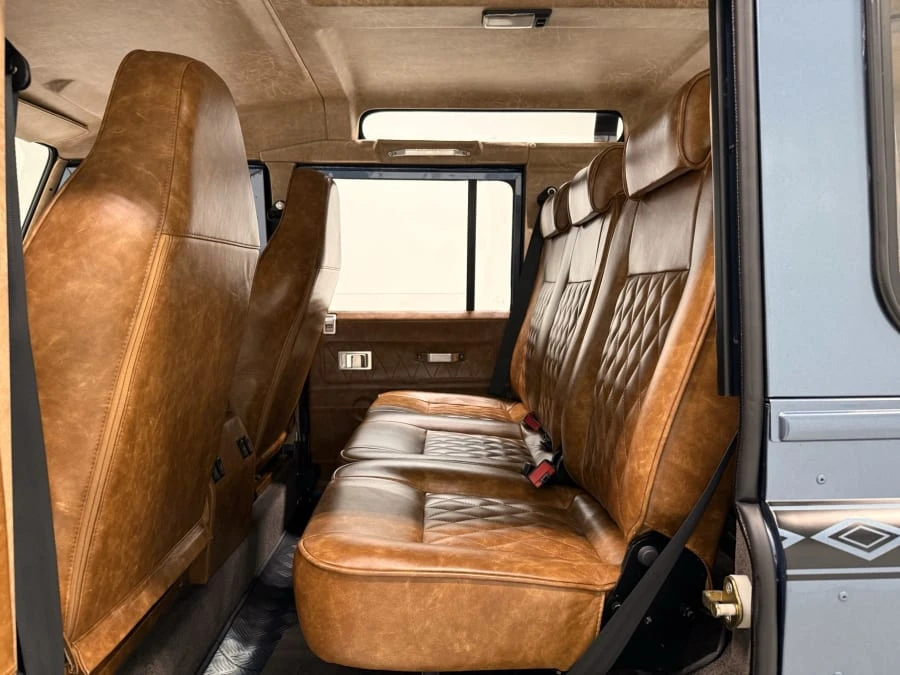 1994 Land Rover Defender 110 - Image 21 of 31