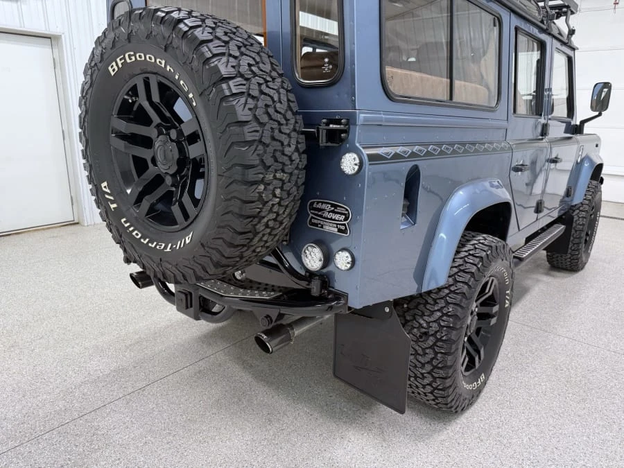 1994 Land Rover Defender 110 - Image 14 of 31