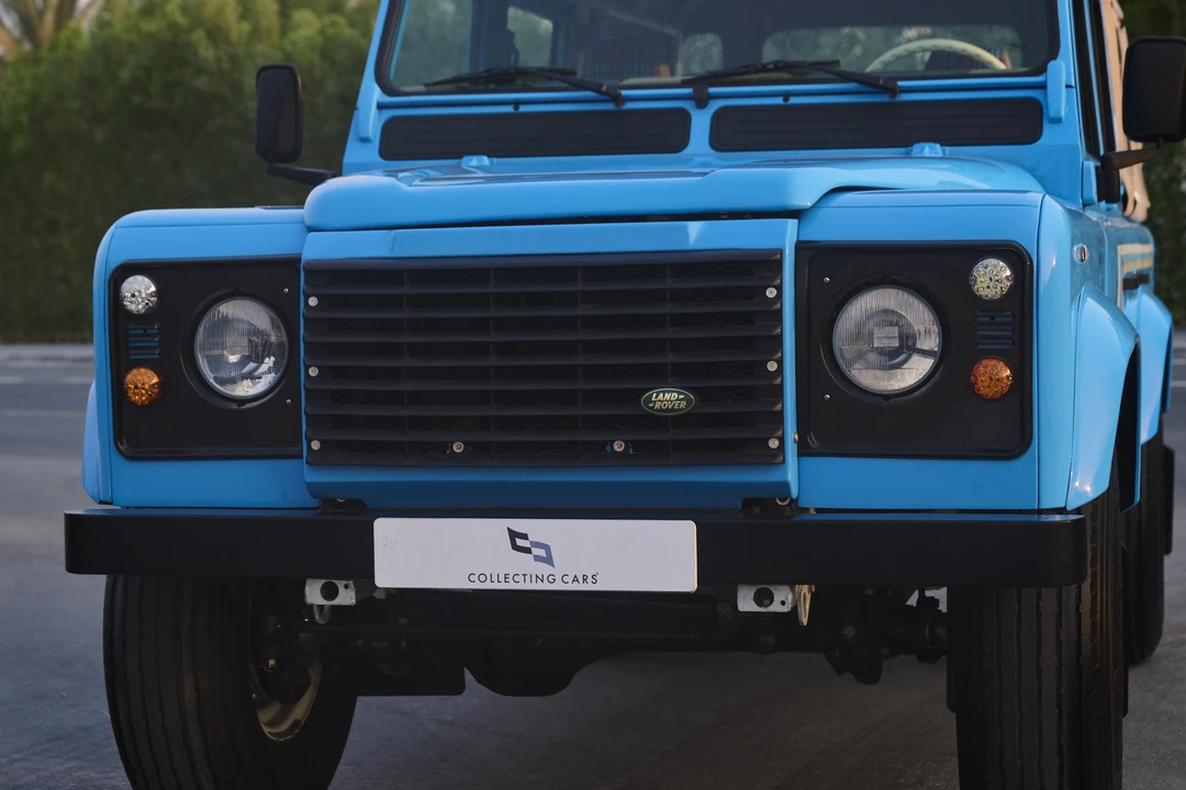 1994 Land Rover Defender 110 - Image 18 of 31