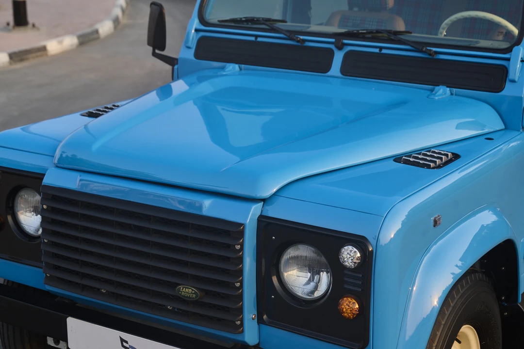 1994 Land Rover Defender 110 - Image 29 of 31