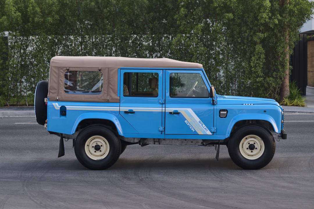 1994 Land Rover Defender 110 - Image 8 of 31