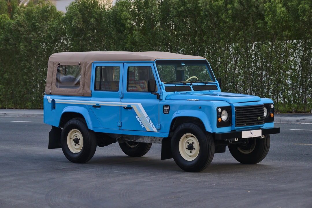 1994 Land Rover Defender 110 - Image 9 of 31