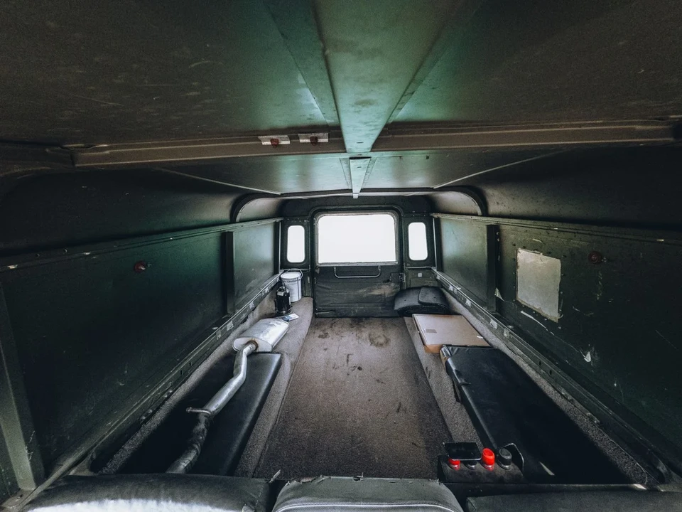 1994 Land Rover Defender 110 - Image 20 of 30
