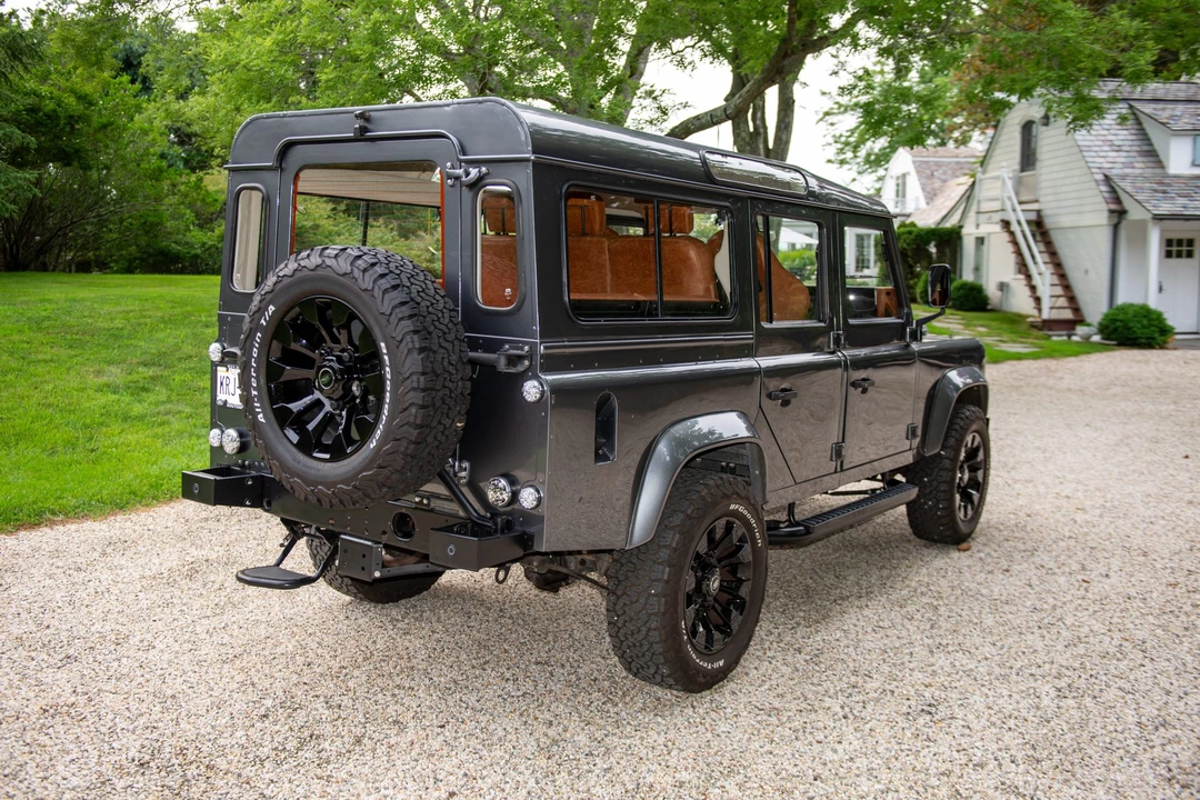1994 Land Rover Defender 110 - Image 5 of 31