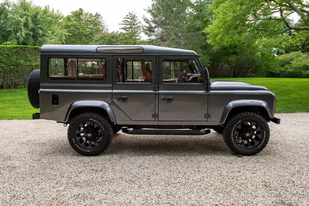 1994 Land Rover Defender 110 - Image 4 of 31