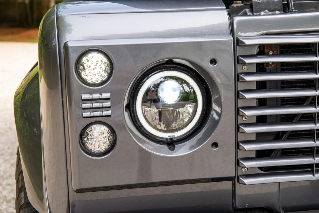 1994 Land Rover Defender 110 - Image 13 of 31