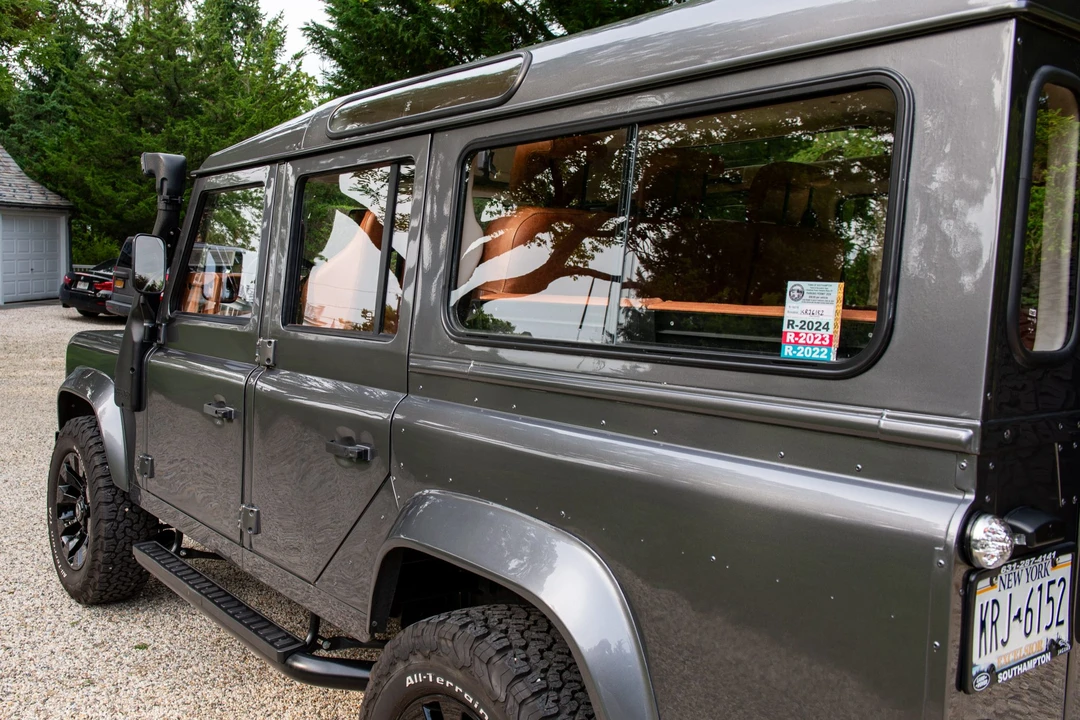 1994 Land Rover Defender 110 - Image 29 of 31