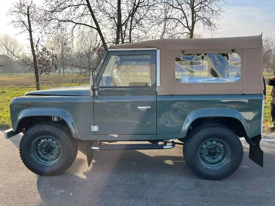 1994 Land Rover Defender - Image 4 of 6