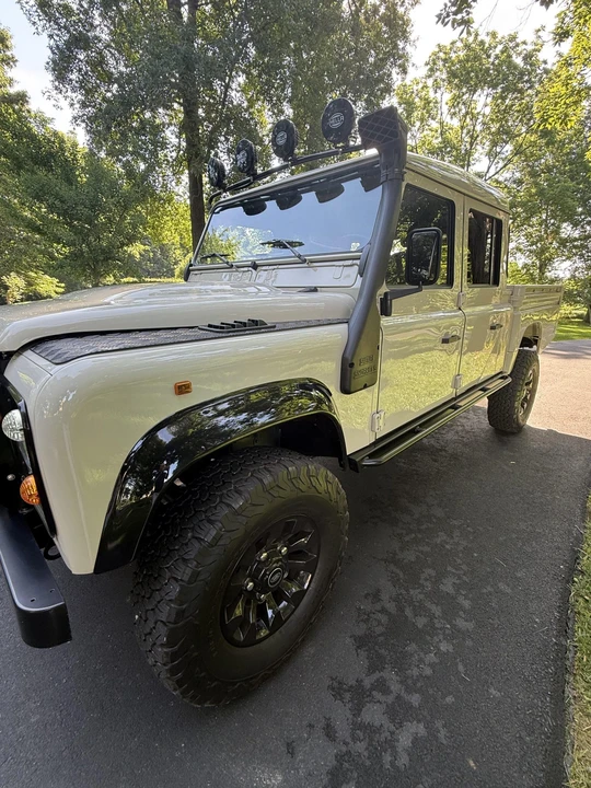 1994 Land Rover Defender 130 - Image 25 of 31
