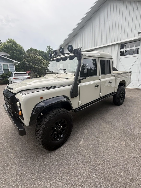 1994 Land Rover Defender 130 - Image 4 of 31