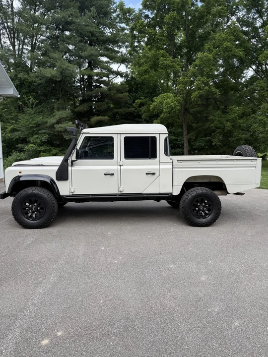 1994 Land Rover Defender 130 - Image 6 of 31