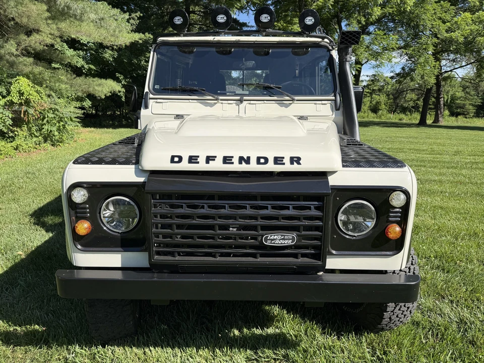 1994 Land Rover Defender 130 - Image 12 of 31