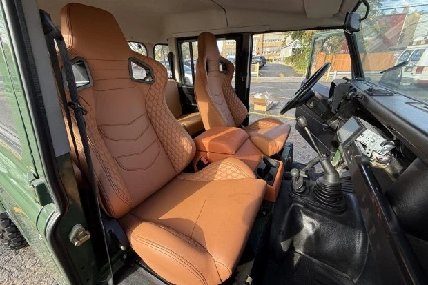 1994 Land Rover Defender 130 - Image 4 of 7