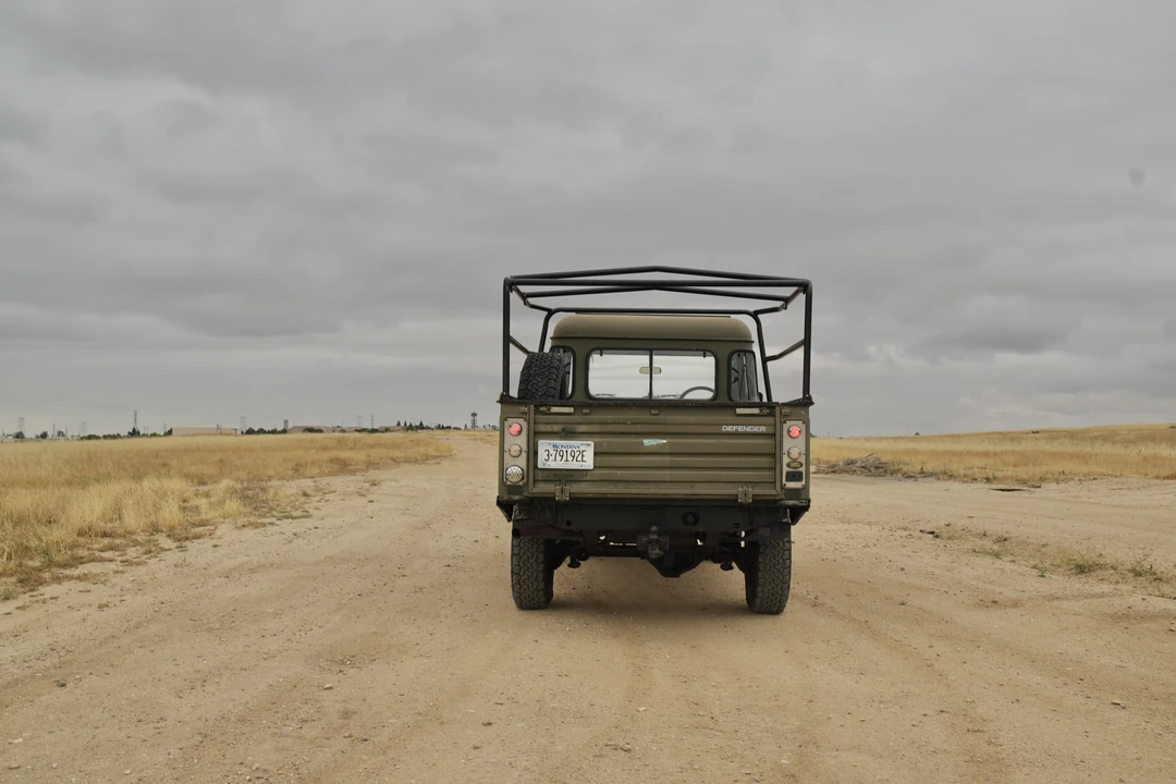 1994 Land Rover Defender 130 - Image 18 of 30