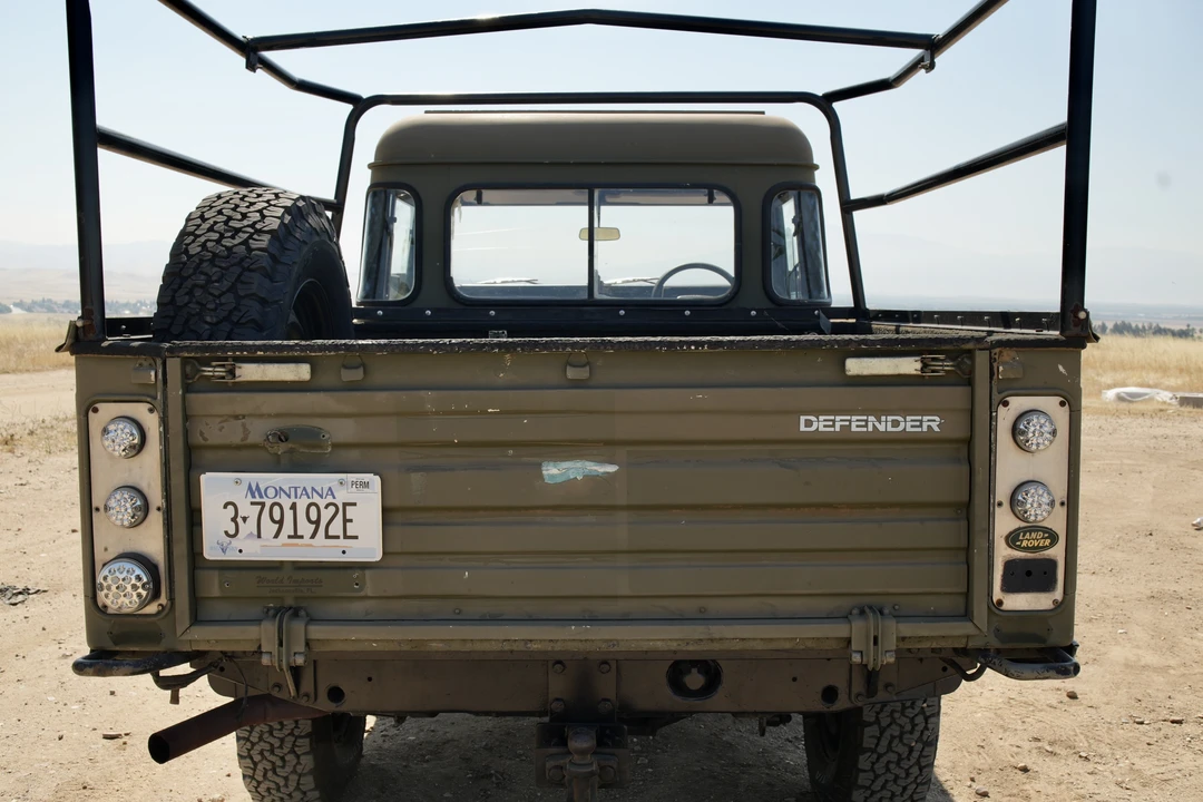 1994 Land Rover Defender 130 - Image 7 of 30