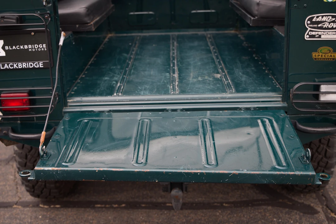 1994 Land Rover Defender 130 - Image 26 of 31