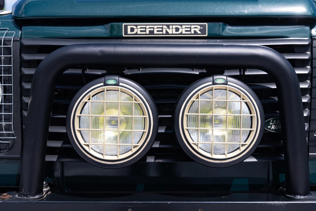 1994 Land Rover Defender 130 - Image 12 of 31