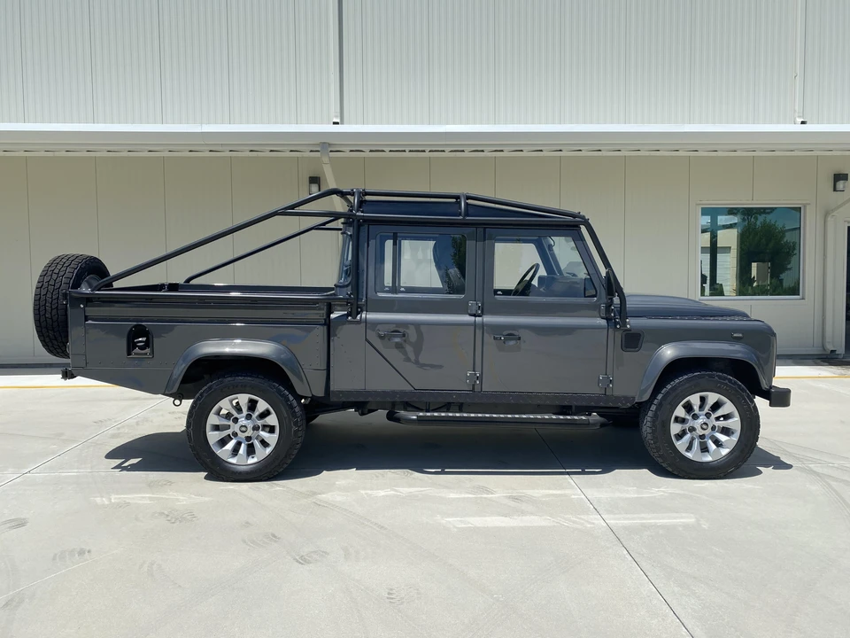 1994 Land Rover Defender 130 - Image 3 of 31