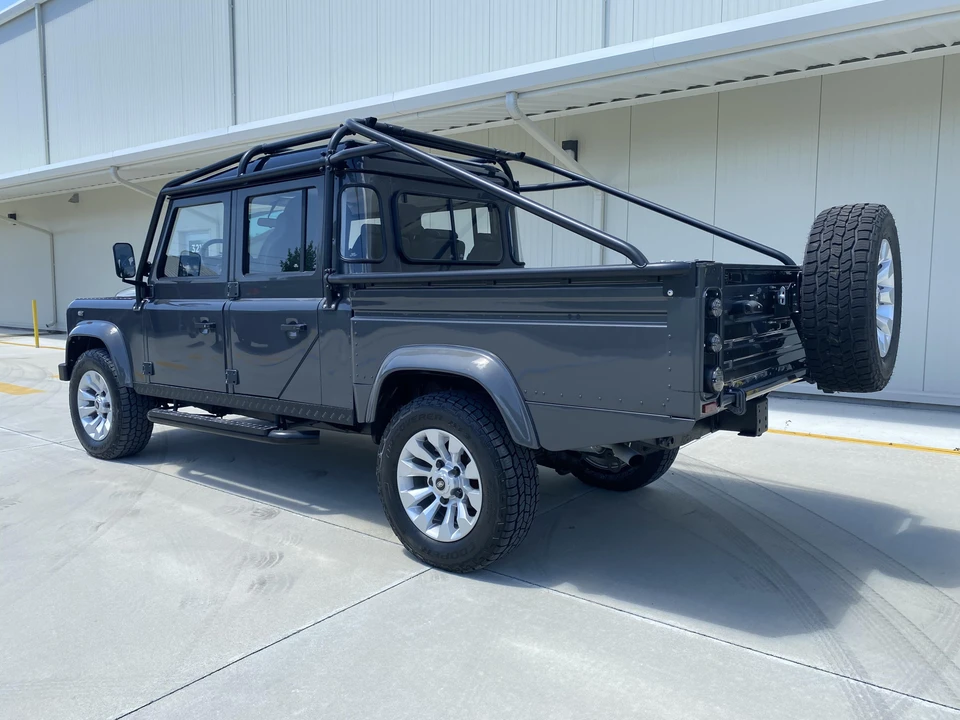1994 Land Rover Defender 130 - Image 9 of 31