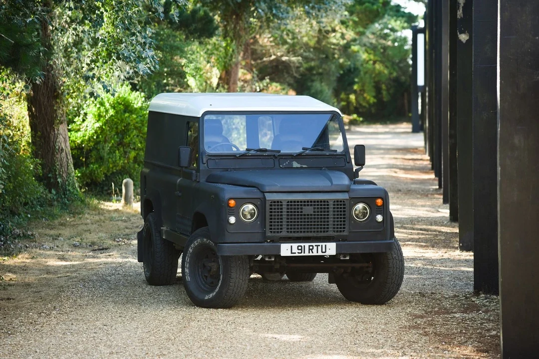 1994 Land Rover Defender - Image 4 of 30