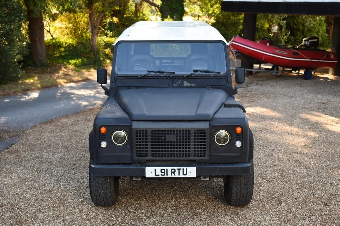 1994 Land Rover Defender - Image 5 of 30