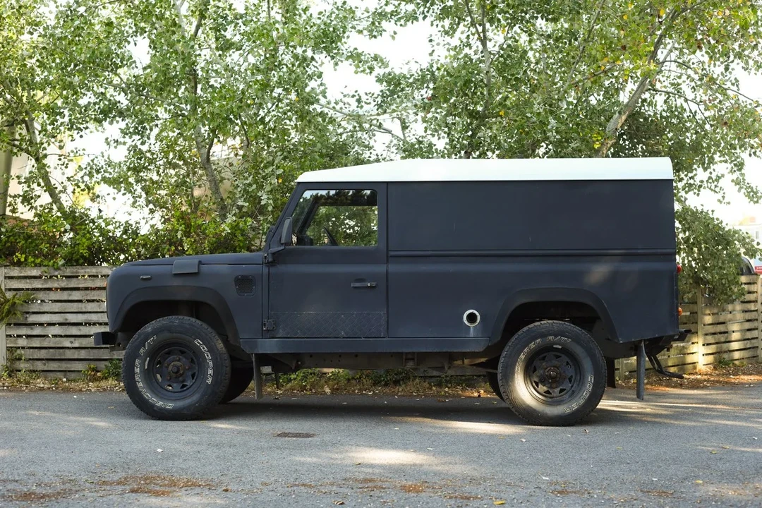 1994 Land Rover Defender - Image 11 of 30