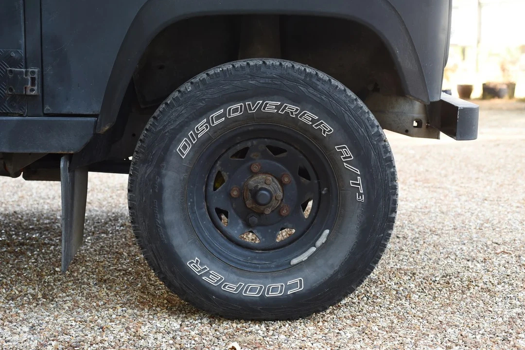1994 Land Rover Defender - Image 20 of 30