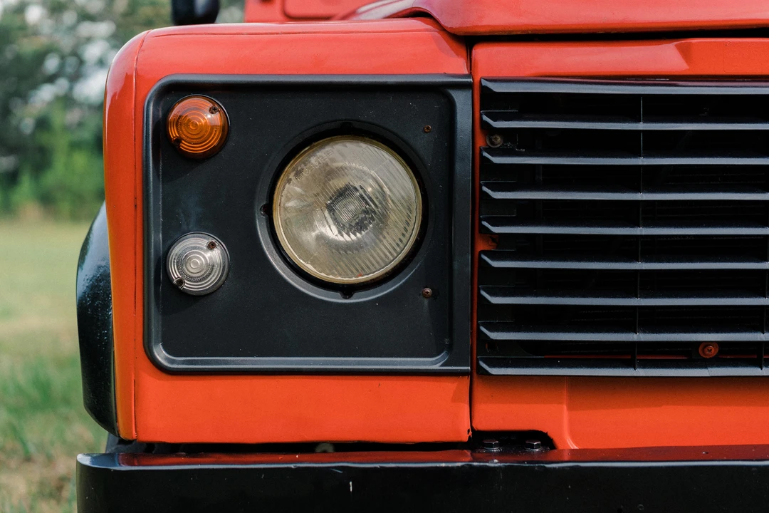 1994 Land Rover Defender 130 - Image 7 of 31