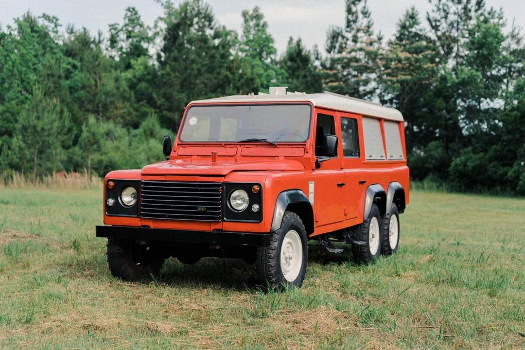1994 Land Rover Defender 130 - Image 12 of 31